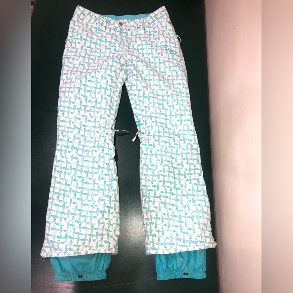 Burton snowboard or ski pants size small